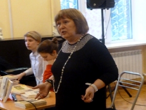 Встреча в &laquo;Литературной гостиной&raquo; с Лолой  Звонарёвой