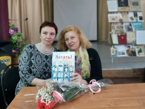 Встретились автор книги о героях Великой войны и родные лётчика-аса Василия Шумова